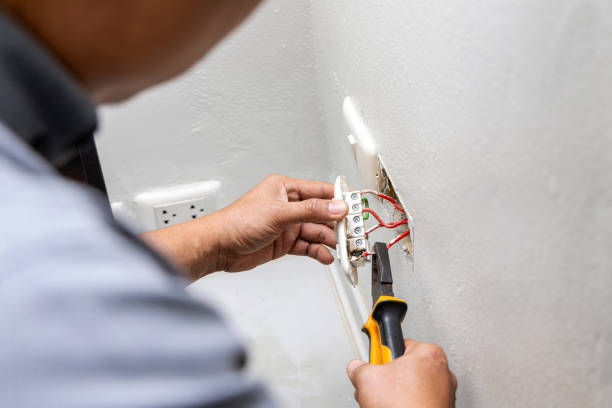 Best Electrical Contractors for Businesses  in West Hill, OH